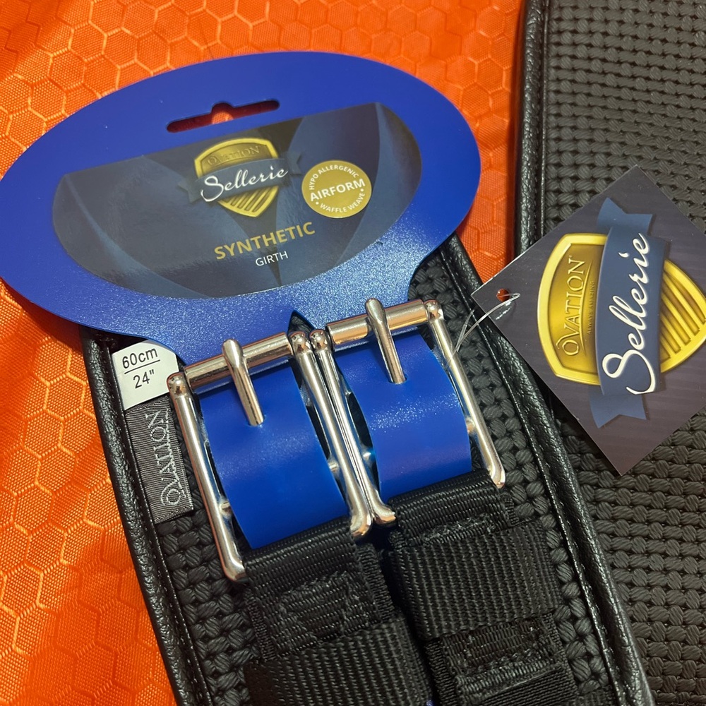 Ovation Sellerie Synthetic Dressage Girth 24”